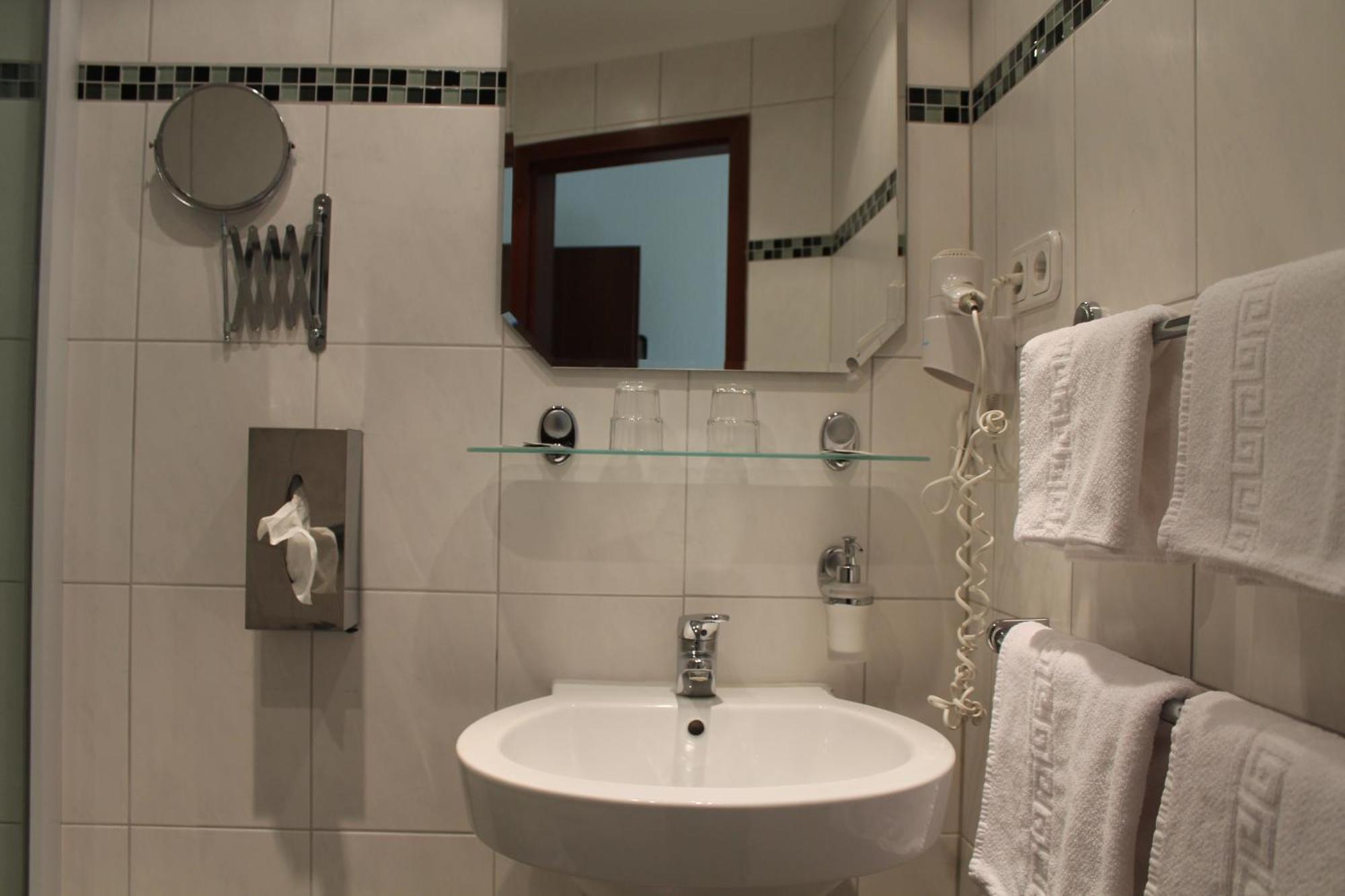Hotel Mueller Koeln Pokoj fotografie